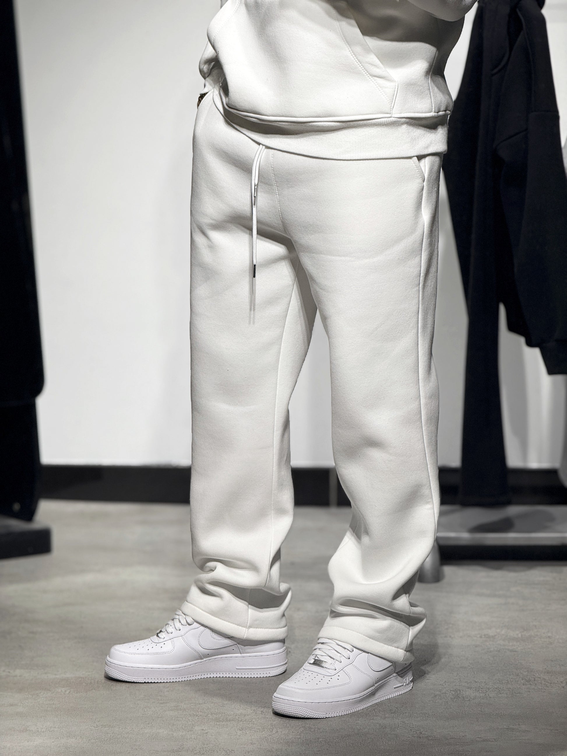 ensemble straight
