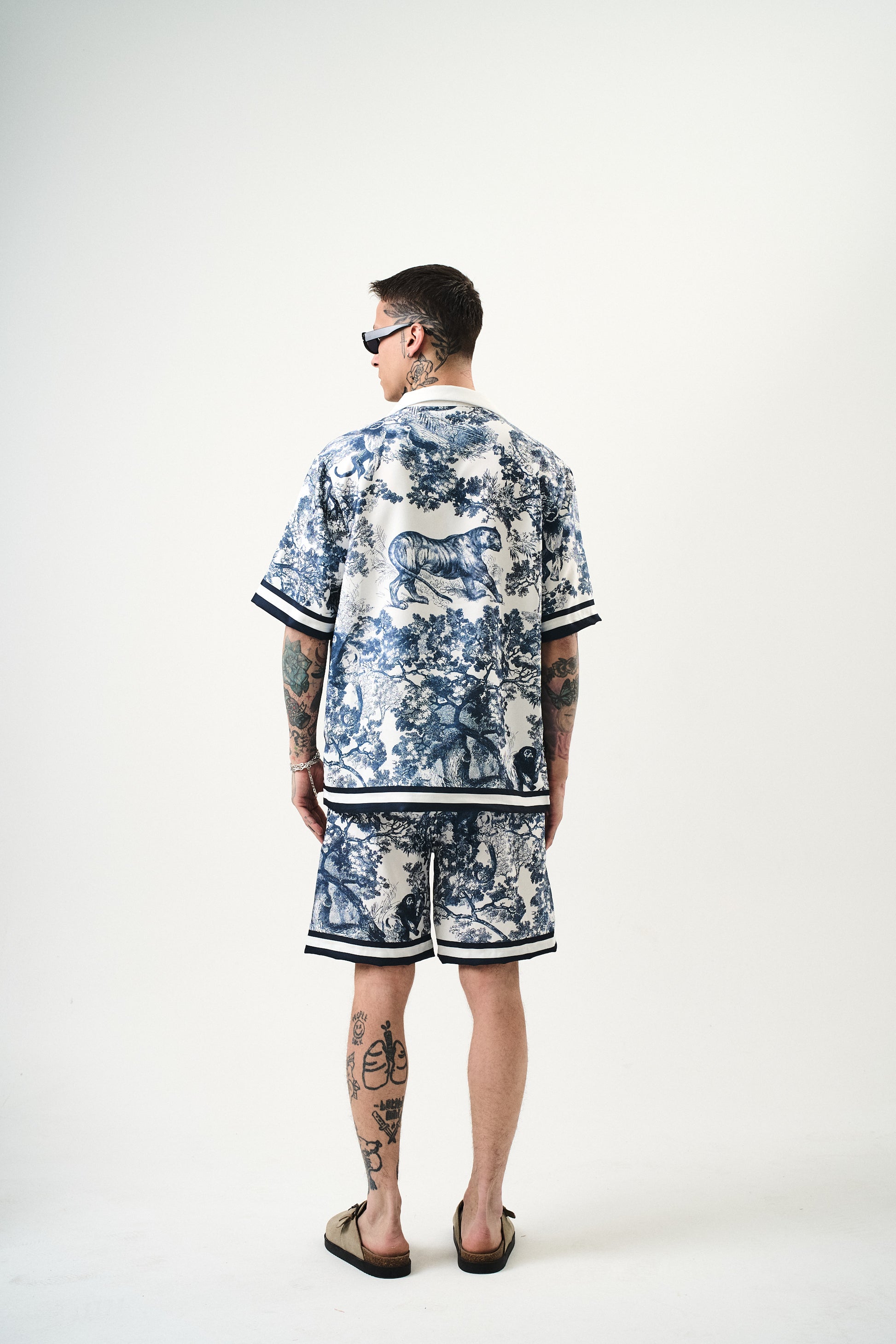 Ensemble "Jungle Royale" – Chemise & Short imprimé jungle bleue marine
